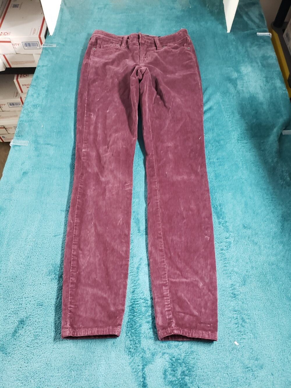 Lucky Brand Jeans Size 00 Womens Red Velvet Pants Ladies Mid Rise Ava Skinny